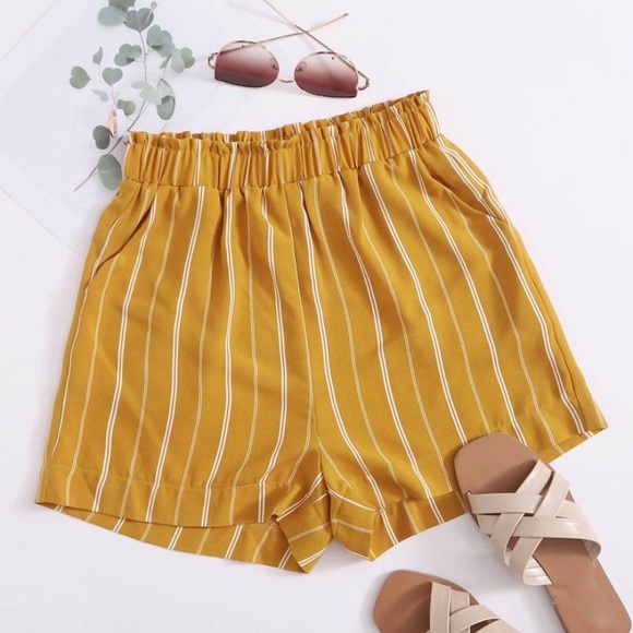 Pants - Yellow striped shorts